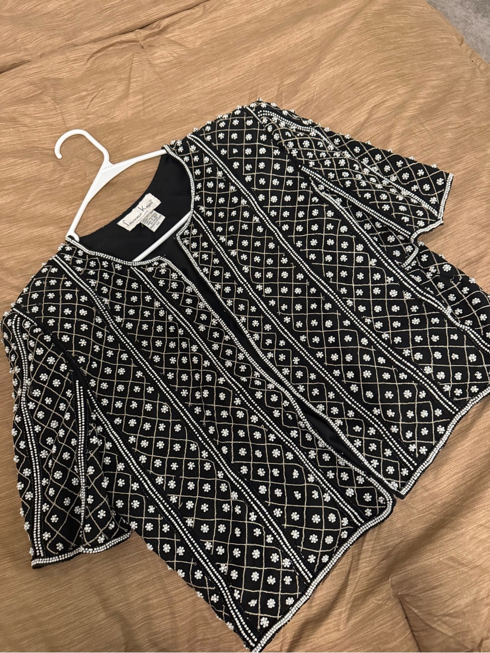 Vintage Beaded Black & White Short Sleeve Top